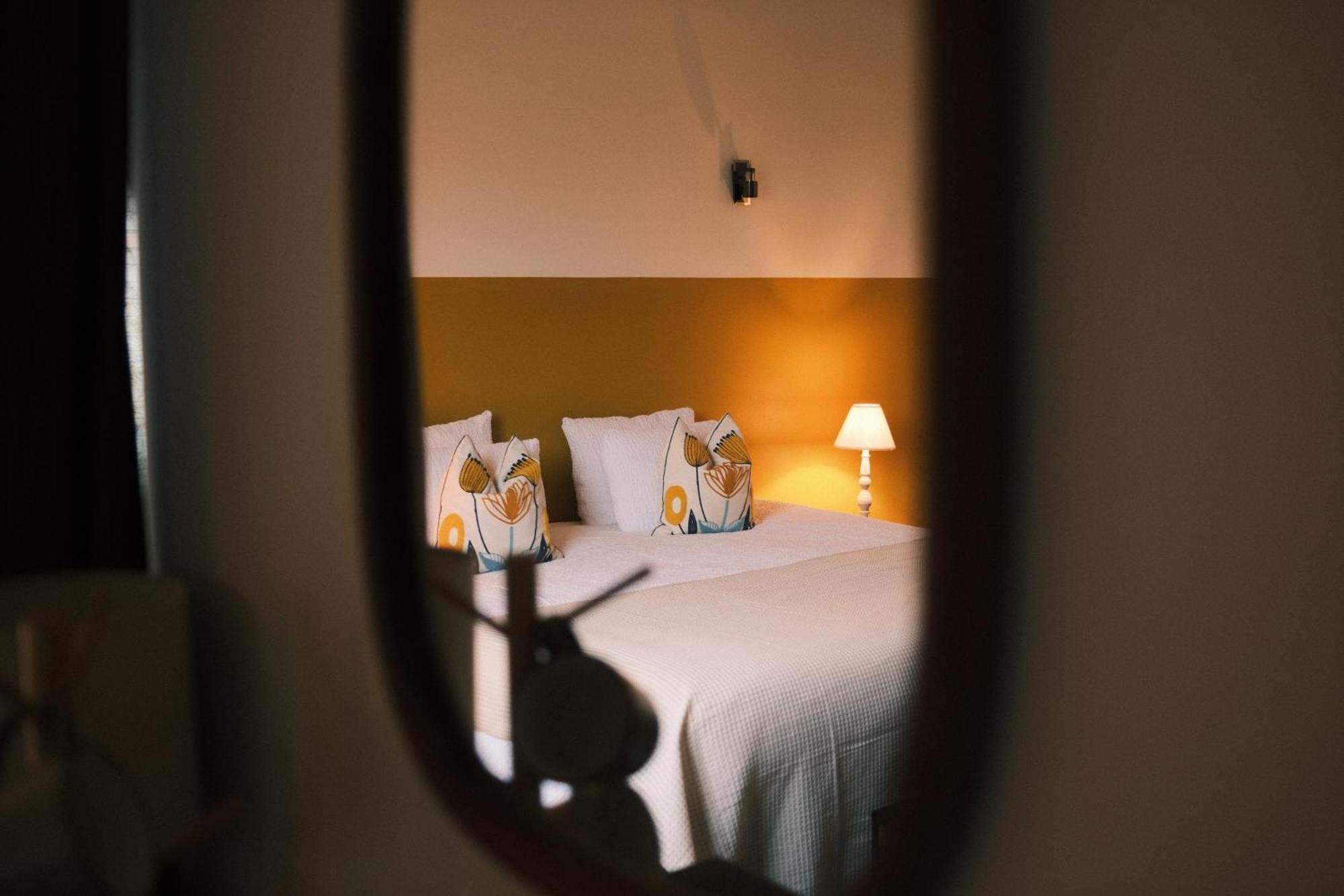Guesthouse De Wissen Dilsen-Stokkem Exteriör bild